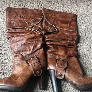 Vero Cuoio Cognac Brown Slouchy Mid-Calf Heeled Boots